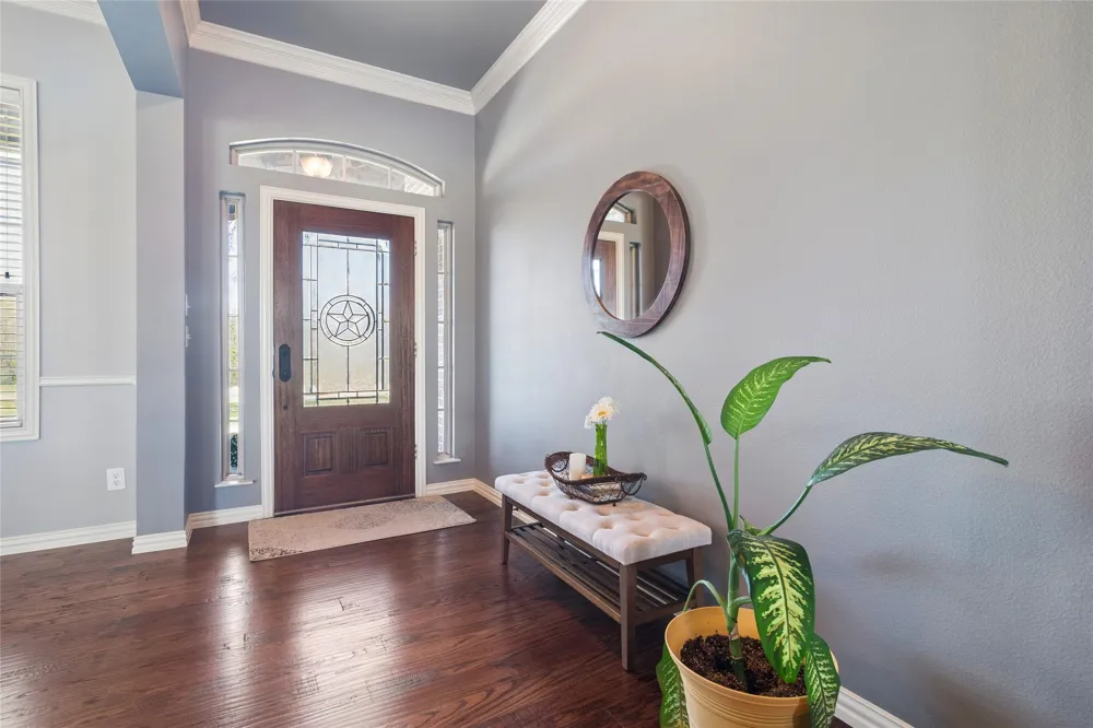 82 Forest Hills Circle Gunter, TX 75058