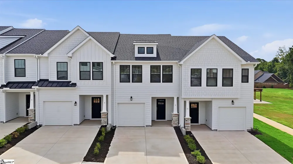 9 Hagen Lane Simpsonville, SC 29681