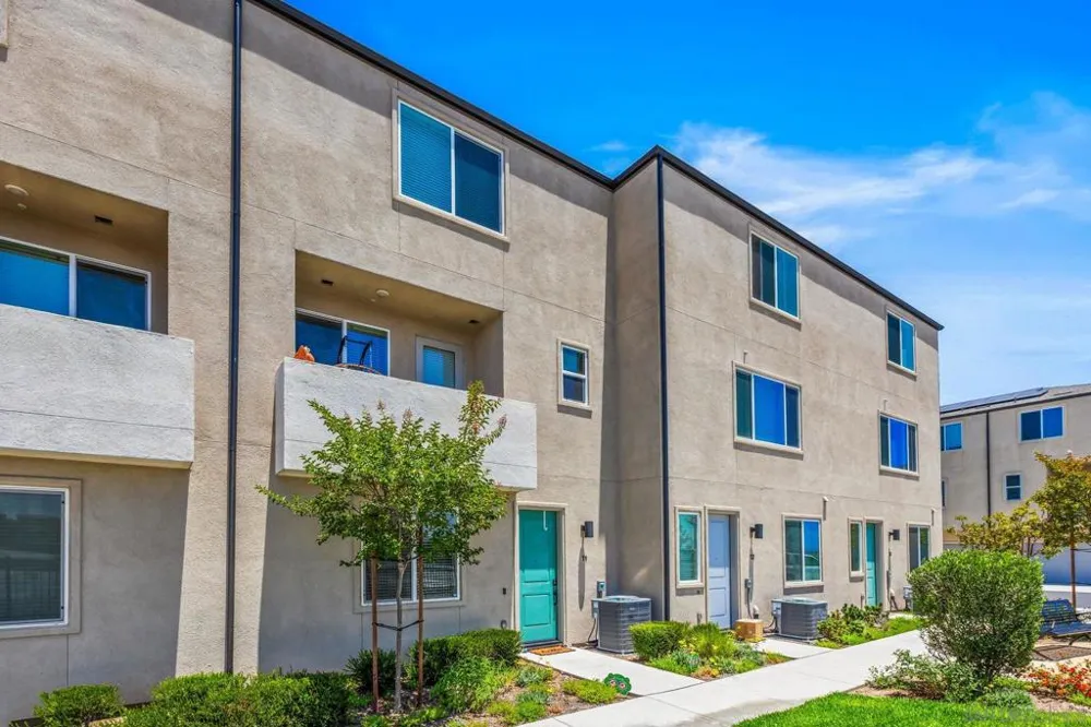 5310 Seacliff pl #11 San Diego, CA 92154