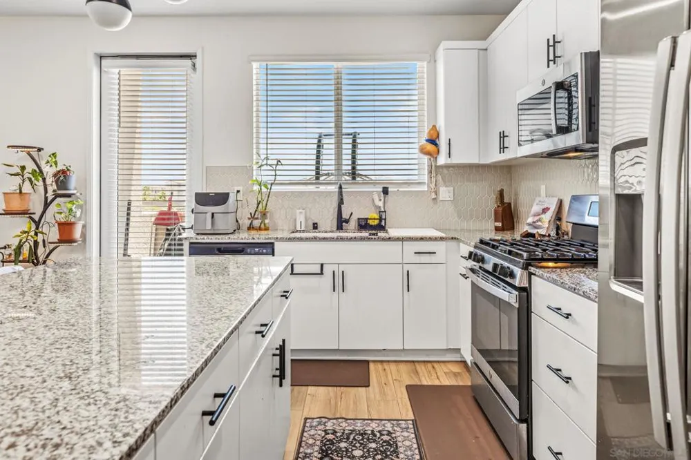 5310 Seacliff pl #11 San Diego, CA 92154
