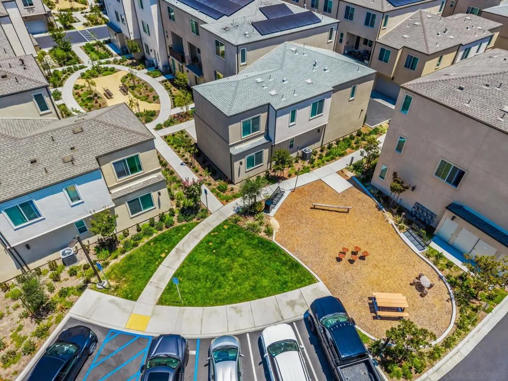5310 Seacliff pl #11 San Diego, CA 92154