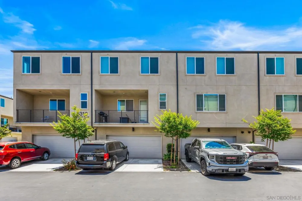 5310 Seacliff pl #11 San Diego, CA 92154