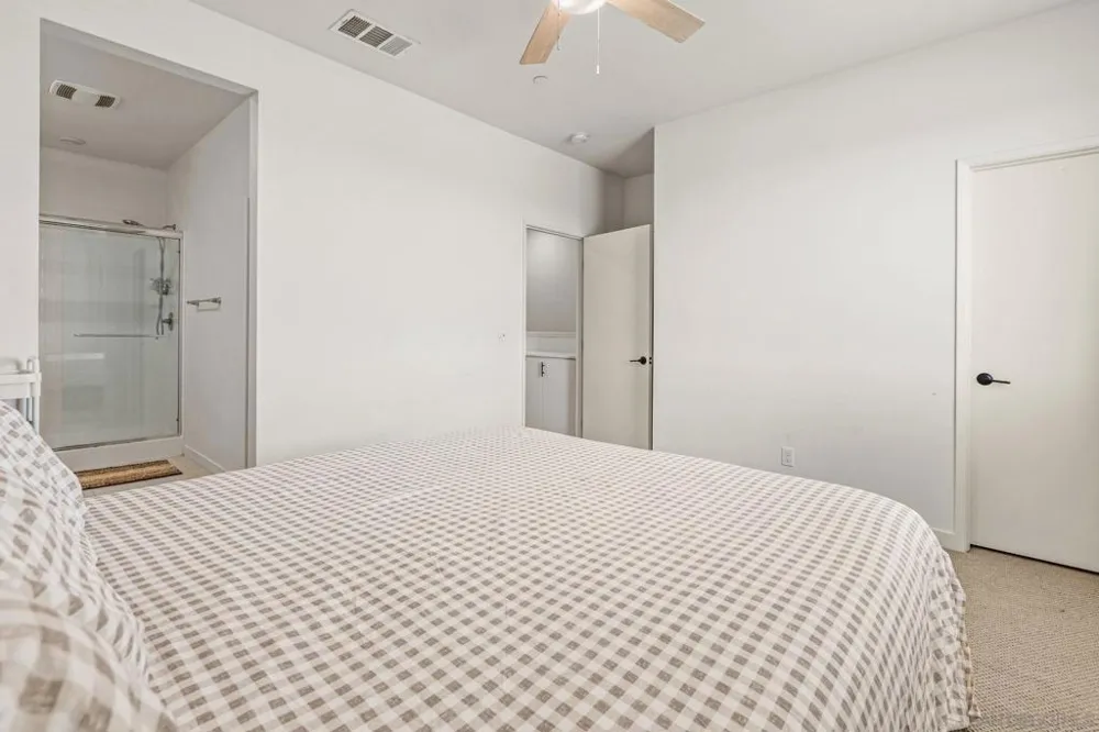 5310 Seacliff pl #11 San Diego, CA 92154