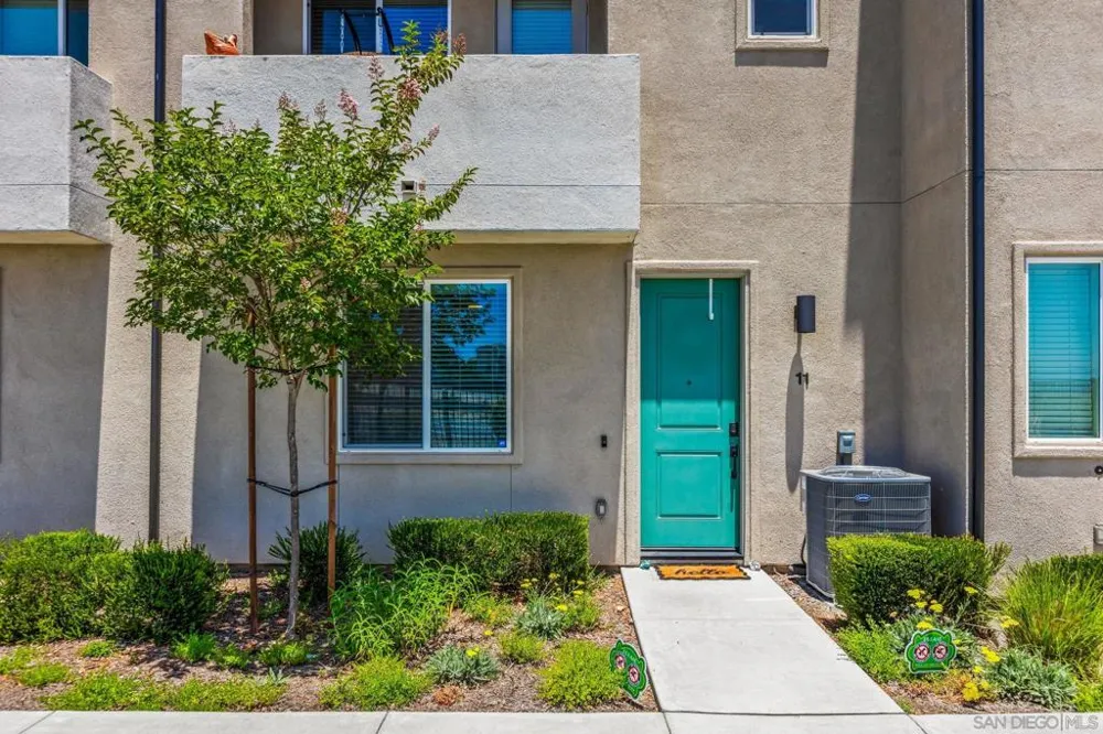 5310 Seacliff pl #11 San Diego, CA 92154