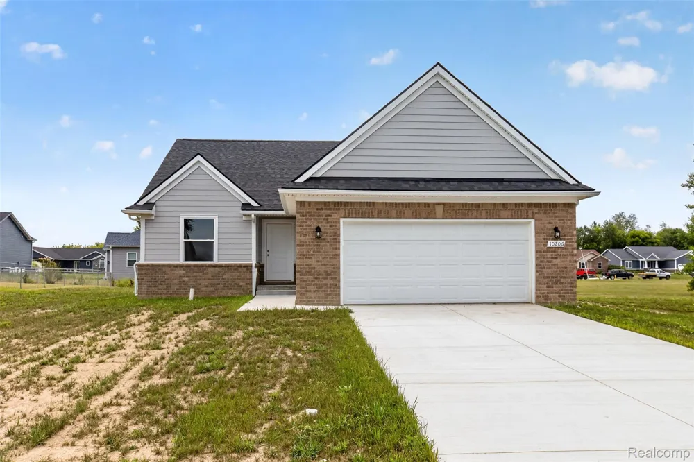 10206 Hunt Drive Davison City, MI 48423