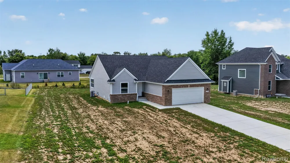 10206 Hunt Drive Davison City, MI 48423
