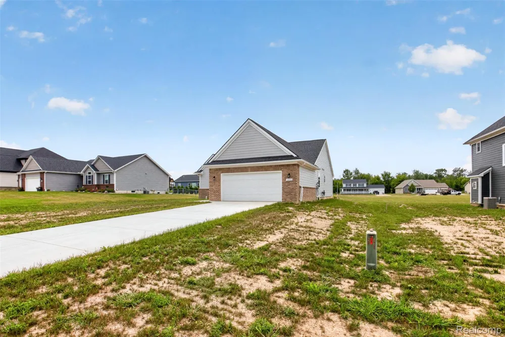 10206 Hunt Drive Davison City, MI 48423