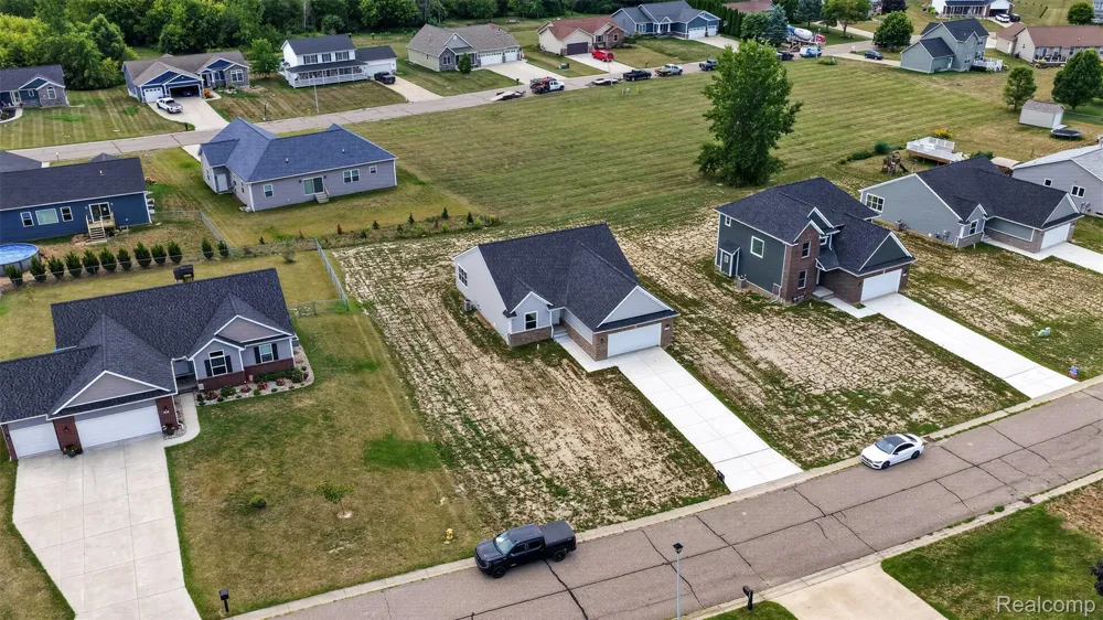 10206 Hunt Drive Davison City, MI 48423