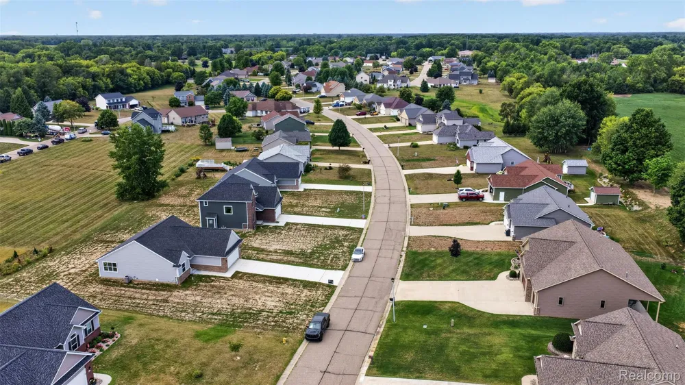 10206 Hunt Drive Davison City, MI 48423