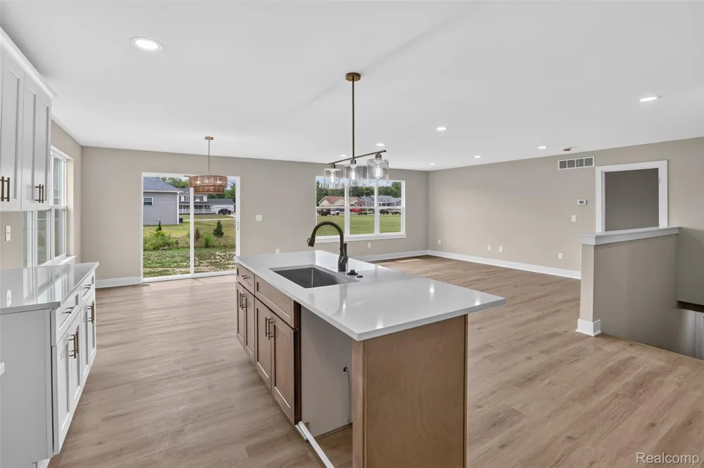 10206 Hunt Drive Davison City, MI 48423