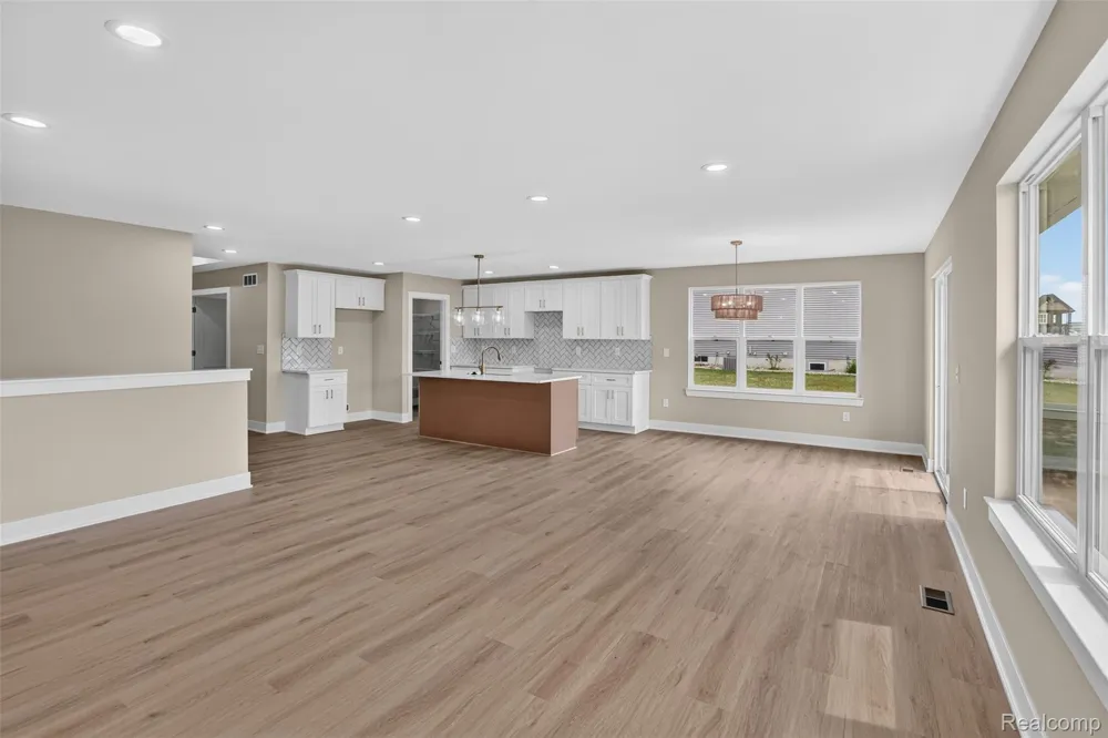 10206 Hunt Drive Davison City, MI 48423