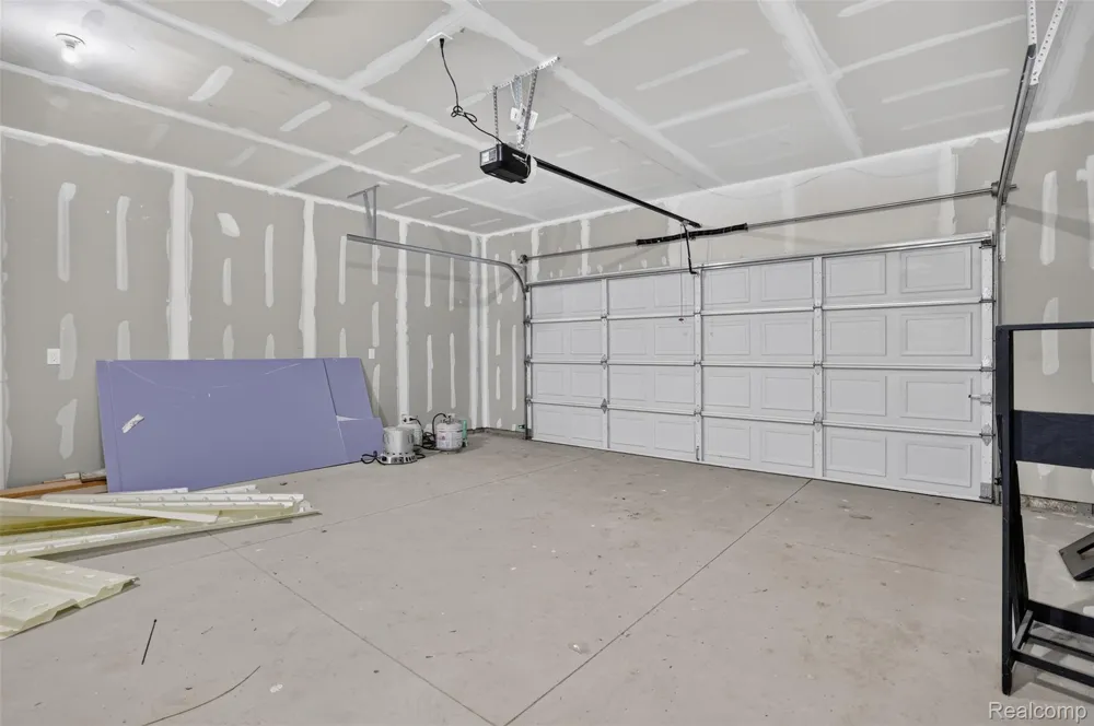 10206 Hunt Drive Davison City, MI 48423