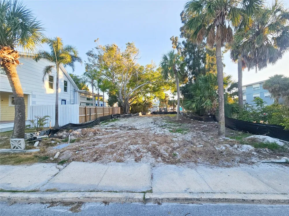 110 4TH AVENUE St Pete Beach, FL 33706