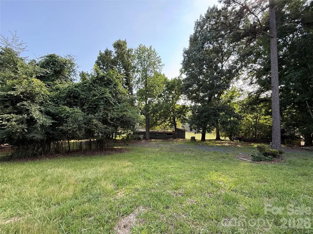 16411 Crosshaven Drive Charlotte, NC 28278