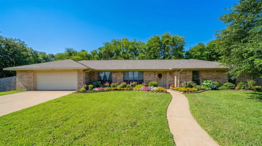 715 Hopper Ct. Winnsboro, TX 75494