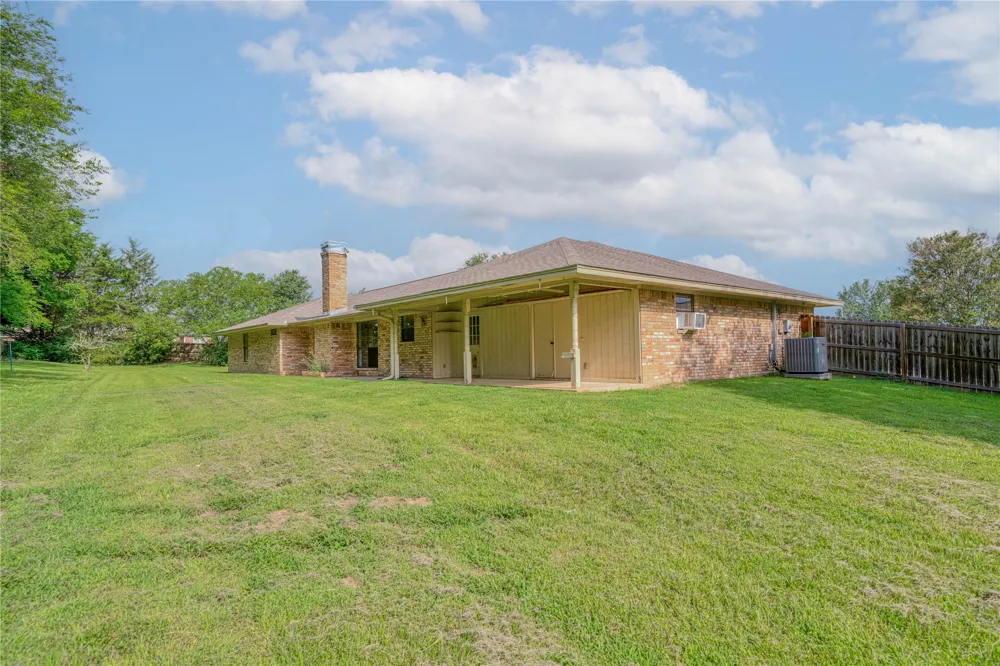 715 Hopper Ct. Winnsboro, TX 75494
