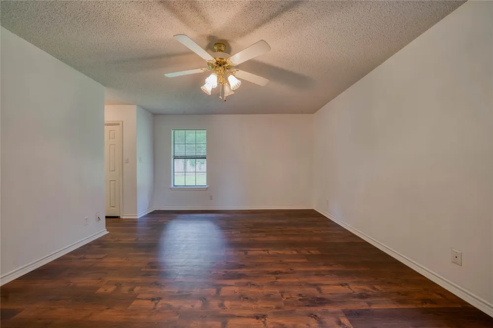 715 Hopper Ct. Winnsboro, TX 75494