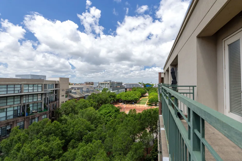 5055 Addison Circle #731 Addison, TX 75001