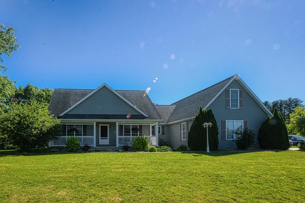 3860 Gateway Lane Bertrand Township, MI 49120
