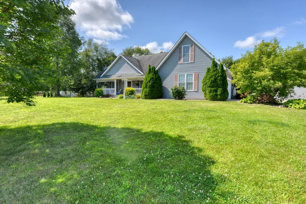 3860 Gateway Lane Bertrand Township, MI 49120