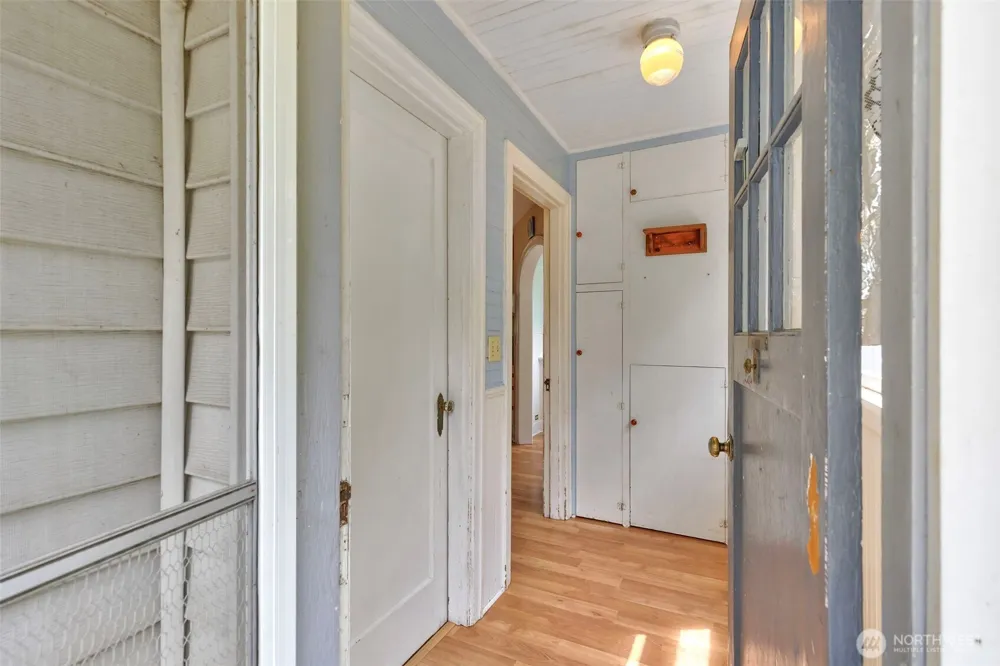 20 Hadlock Avenue Port Hadlock, WA 98339