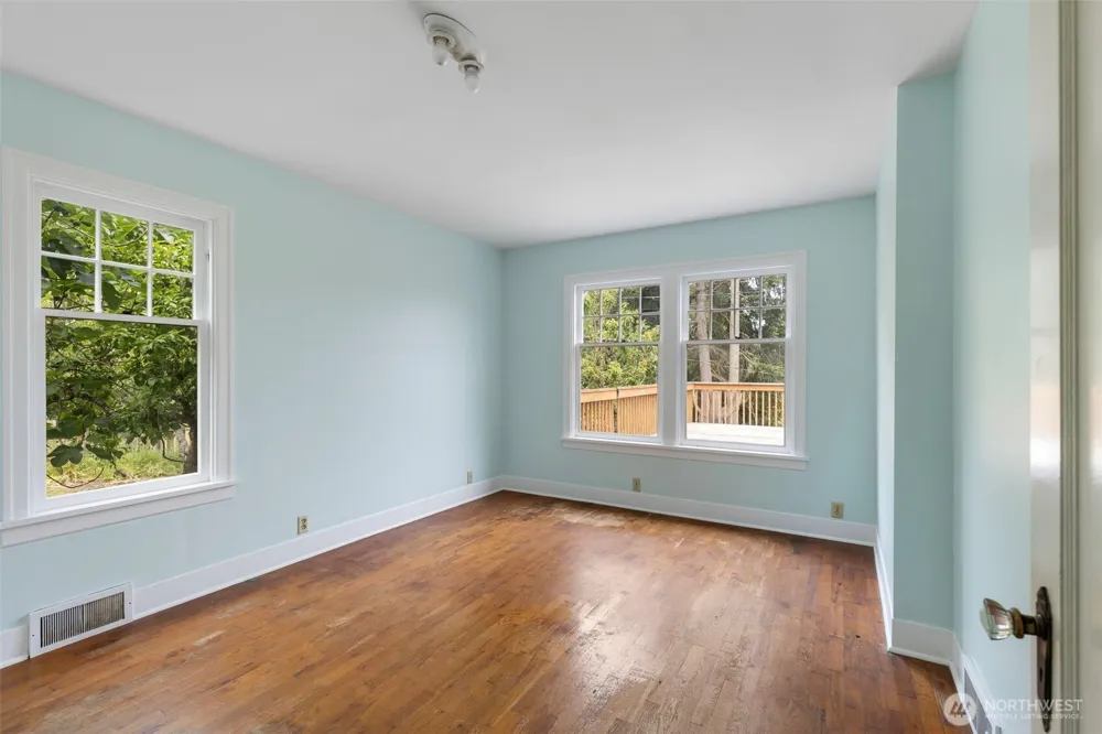 20 Hadlock Avenue Port Hadlock, WA 98339