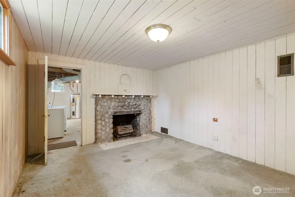 20 Hadlock Avenue Port Hadlock, WA 98339