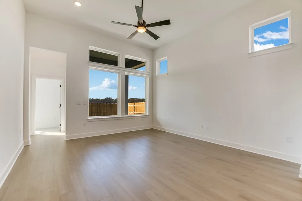 941 Teeler Lane Leander, TX 78641