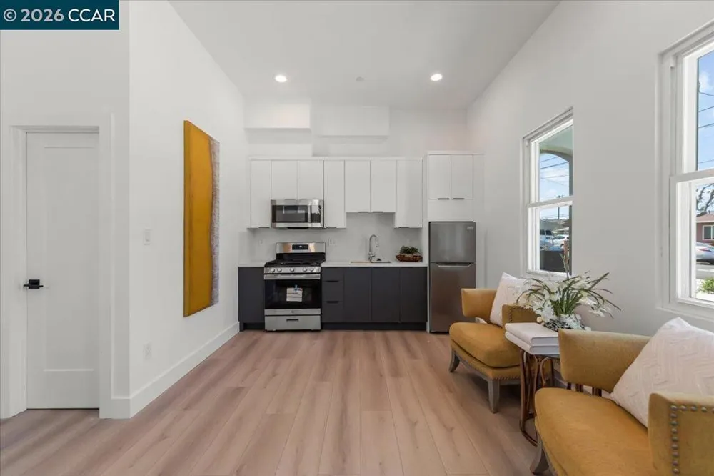 714 4Th Ave San Bruno, CA 94066