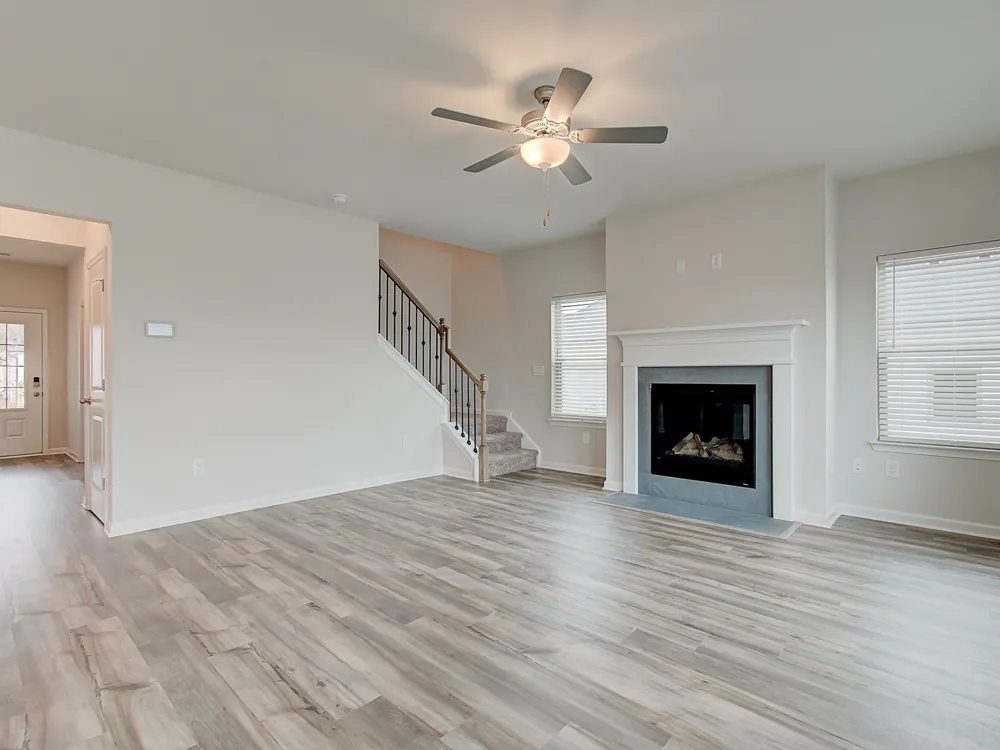 3702 Wiregrass Court Rockvale, TN 37153