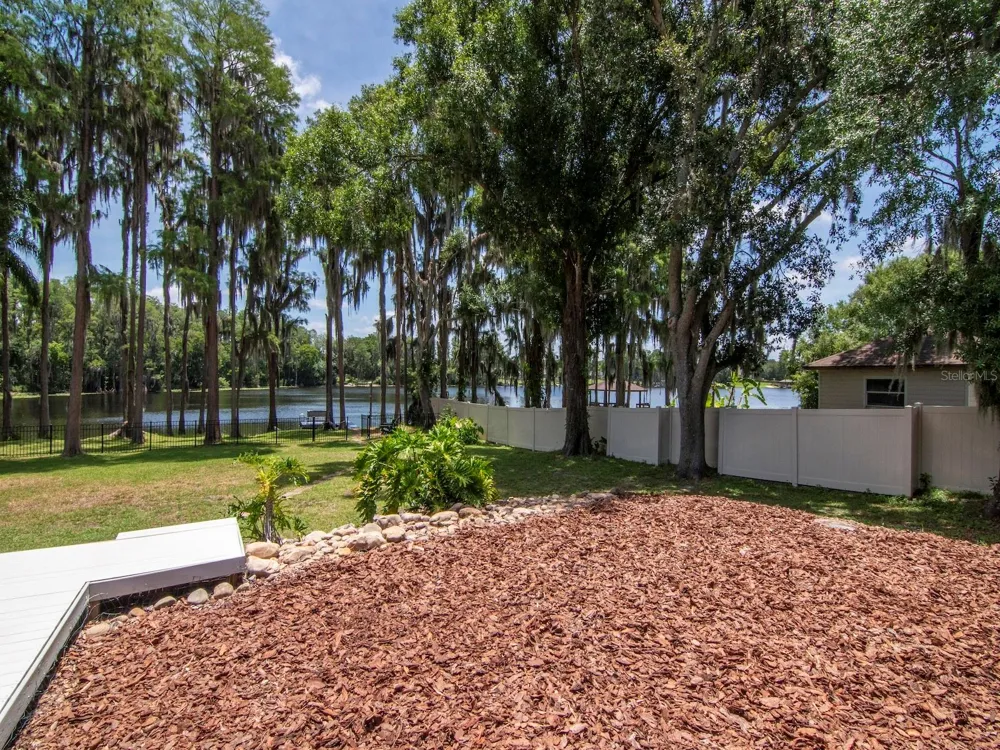 219 WILLOW BEND PARKWAY Lutz, FL 33549
