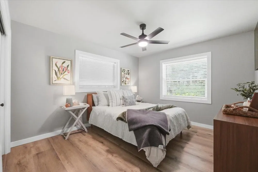 2072 LAKE ARIANA BOULEVARD Auburndale, FL 33823