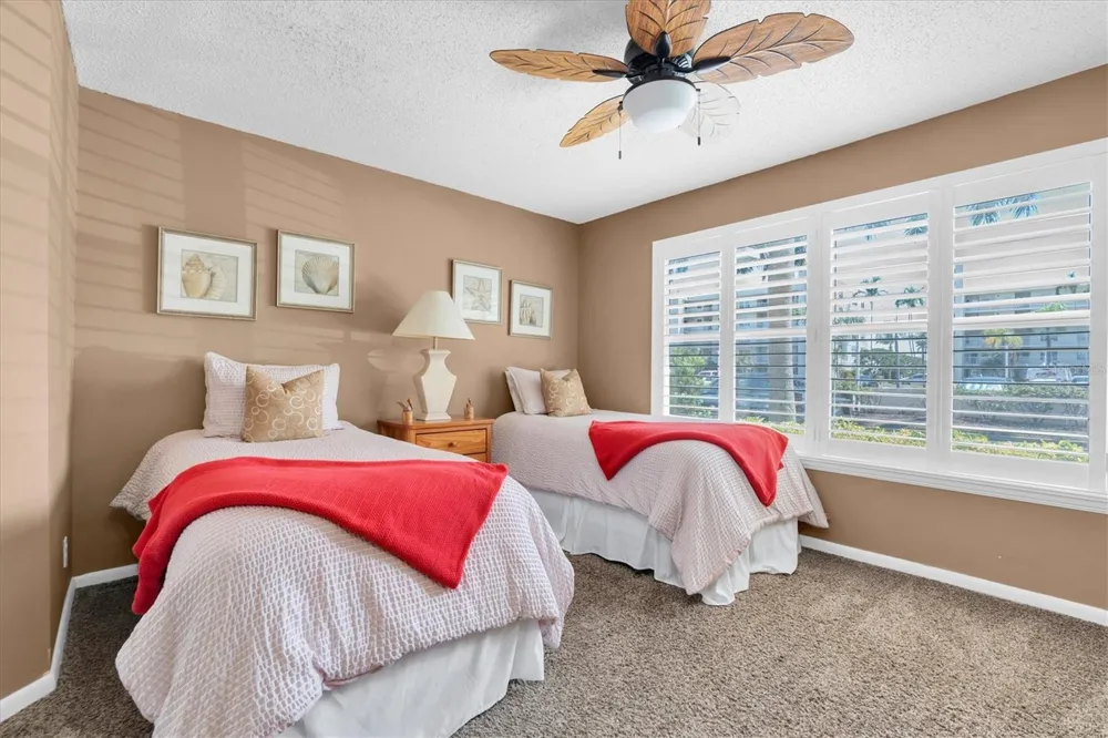 6000 BAHIA DEL MAR CIRCLE #131 St Petersburg, FL 33715