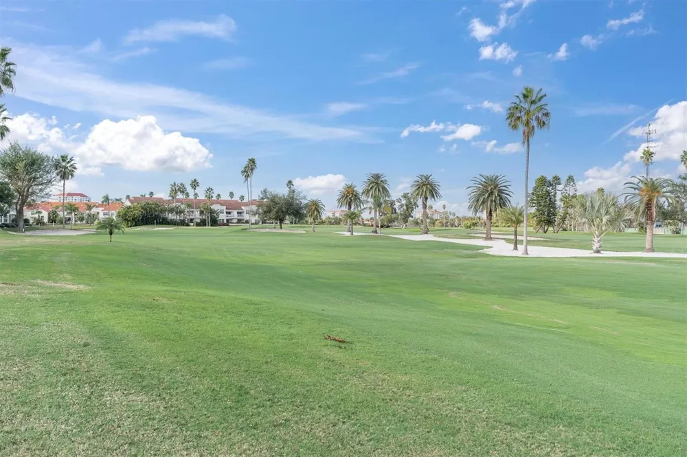 6000 BAHIA DEL MAR CIRCLE #131 St Petersburg, FL 33715