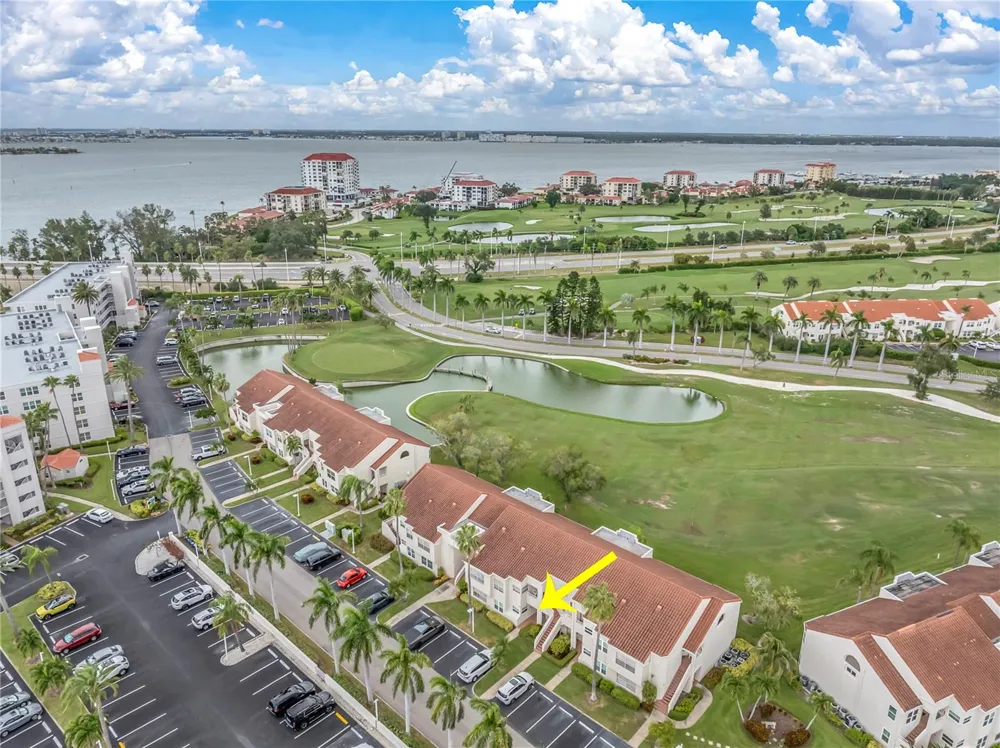 6000 BAHIA DEL MAR CIRCLE #131 St Petersburg, FL 33715