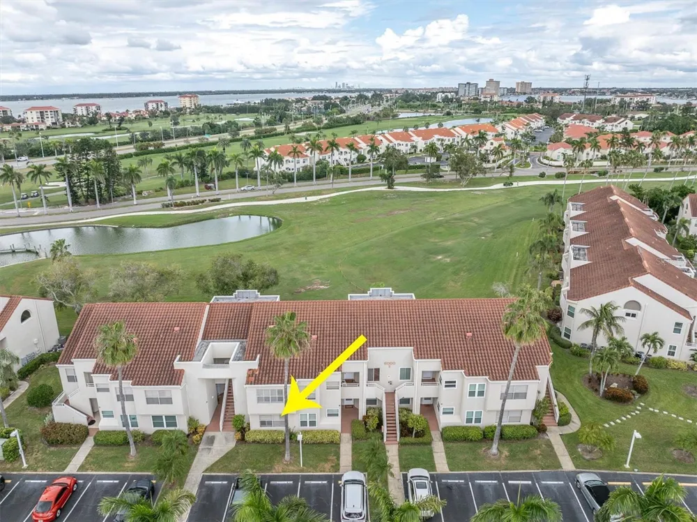 6000 BAHIA DEL MAR CIRCLE #131 St Petersburg, FL 33715