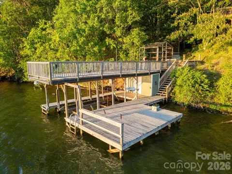 263 Lakewood Circle