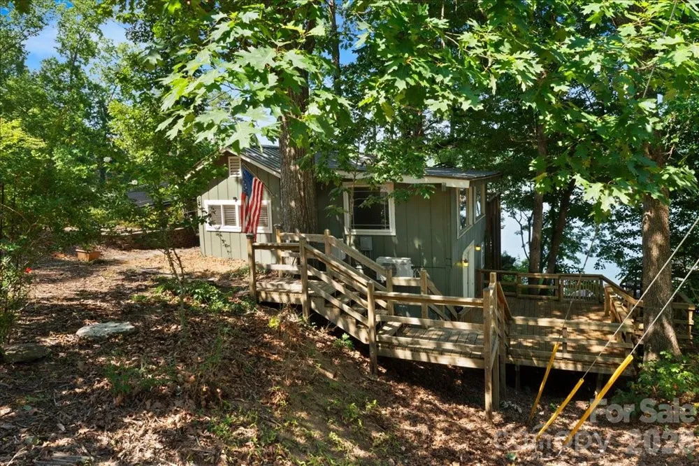 263 Lakewood Circle Troy, NC 27371