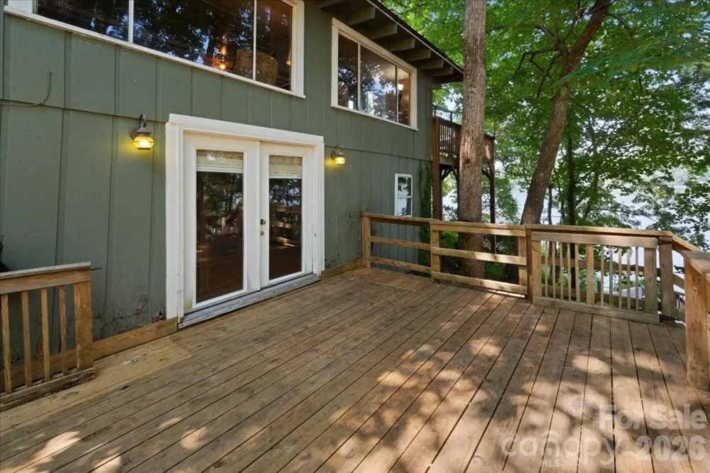 263 Lakewood Circle Troy, NC 27371