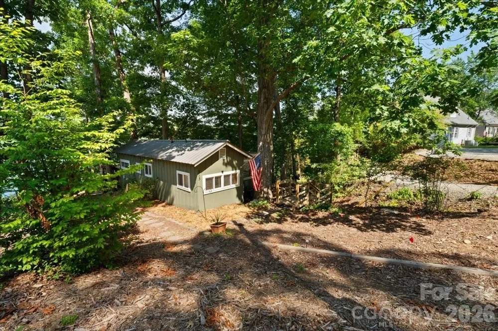 263 Lakewood Circle Troy, NC 27371