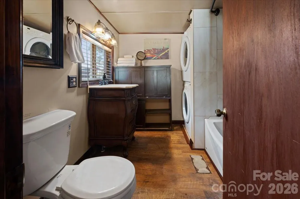 263 Lakewood Circle Troy, NC 27371