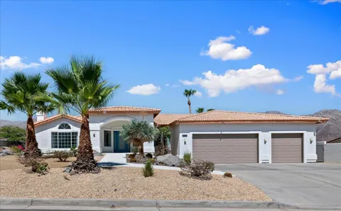 53245 Avenida Martinez