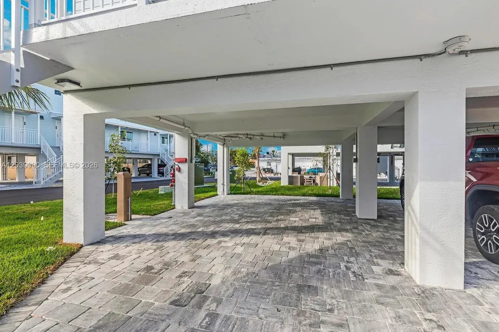 10877 Overseas Hwy #37 Marathon, FL 33050