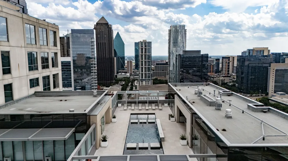 1717 Arts Plaza #2112 Dallas, TX 75201