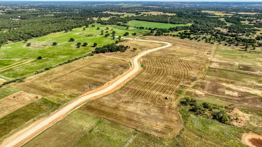 Three Quarter Loop Poolville, TX 76487
