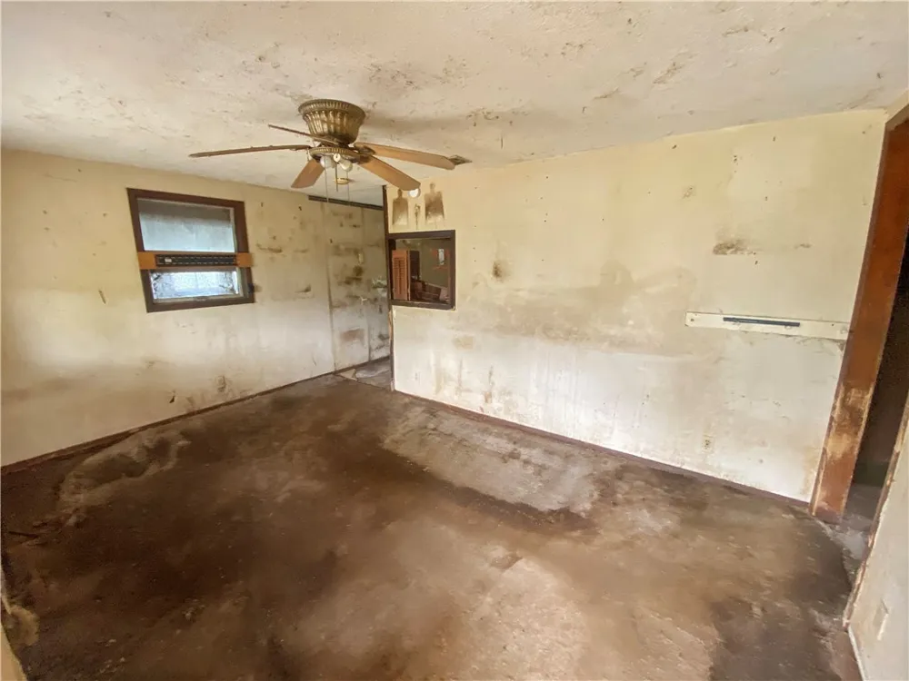 544 S Vista Drive Sandia, TX 78383