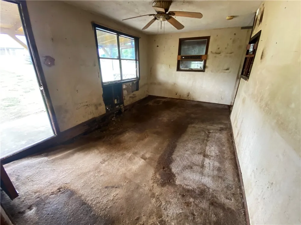 544 S Vista Drive Sandia, TX 78383