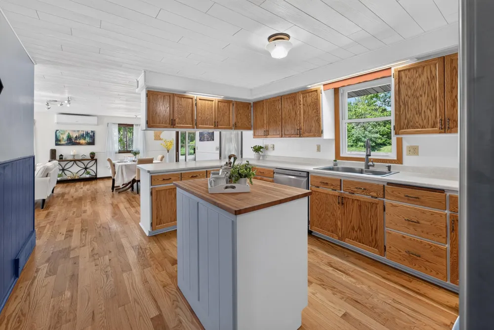 14986 135th Lane Finlayson, MN 55735