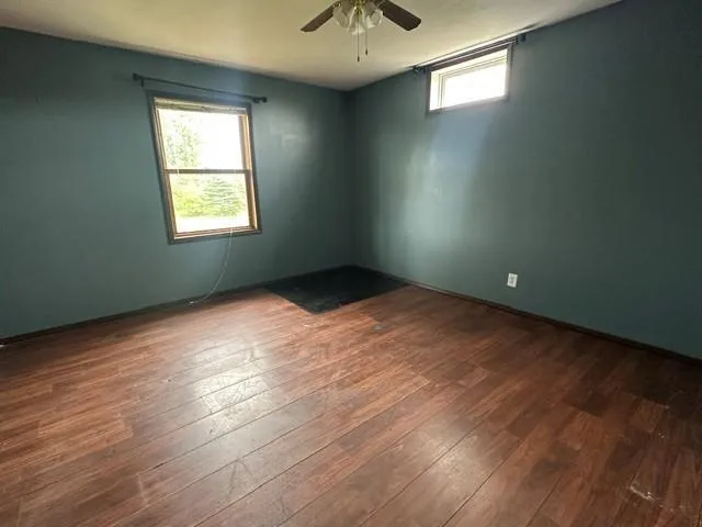 1100 Eastbay Avenue Balaton, MN 56115