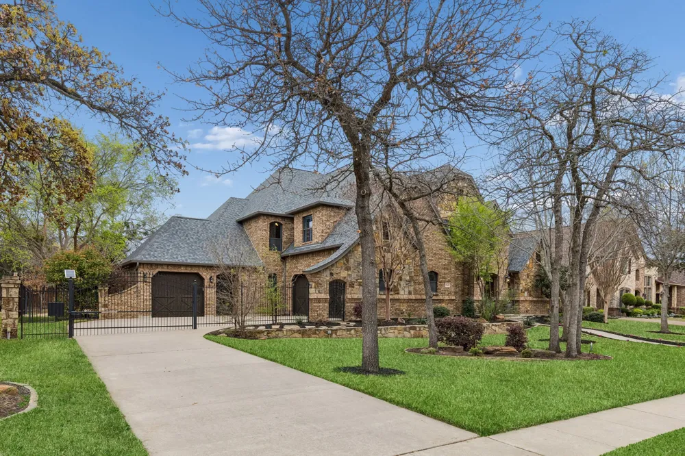 2349 Tall Woods Trail Keller, TX 76262